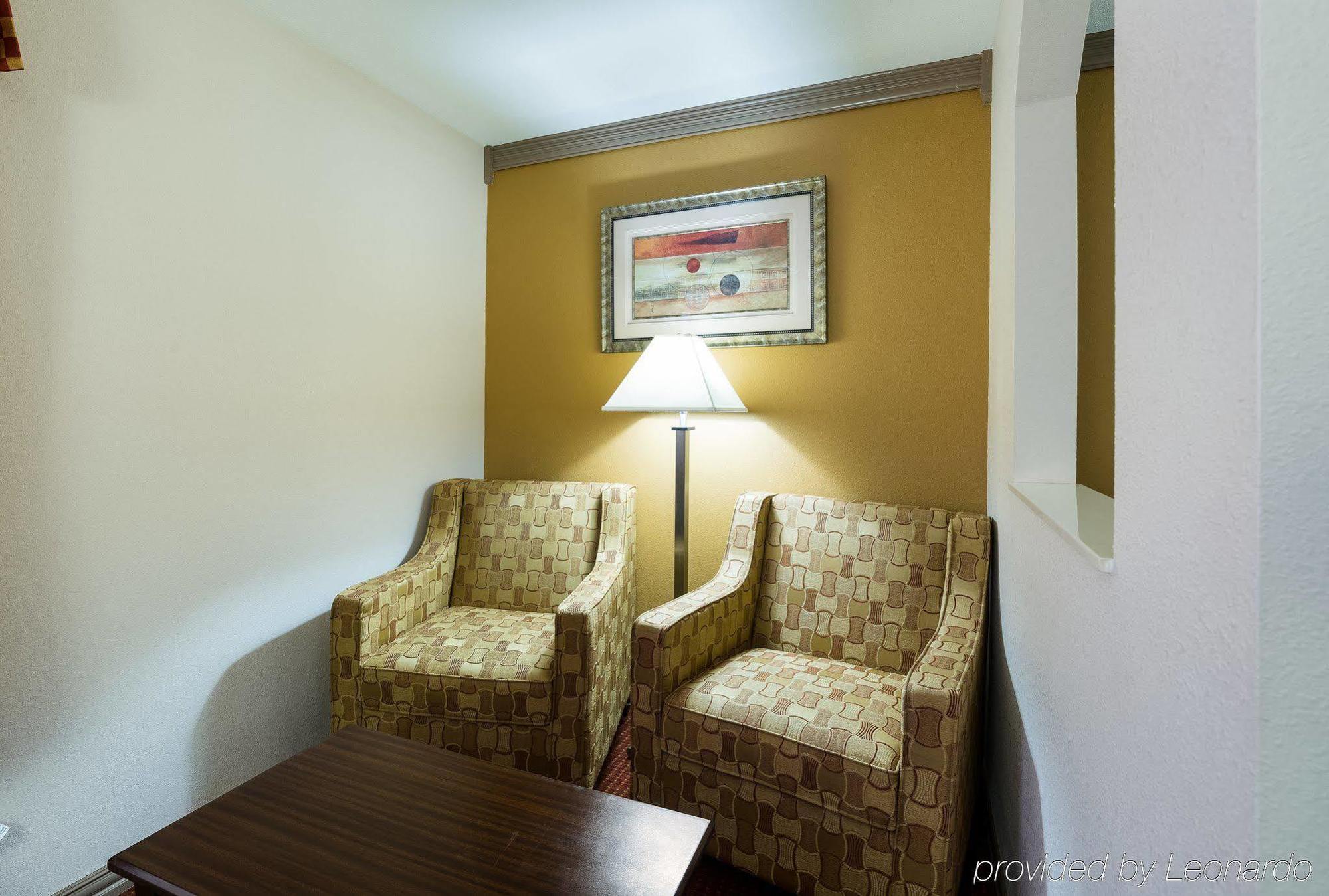 Days Inn by Wyndham Rosenberg Exterior foto